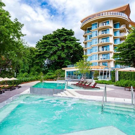 Centara Sonrisa Residences & Suites Sriracha Si Racha Buitenkant foto
